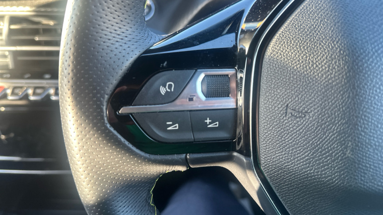 Peugeot 208 1.2 PureTech 100 GT 5dr Petrol Hatchback